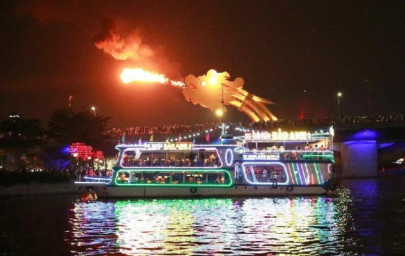Du thuyền sông Hàn Đà Nẵng 