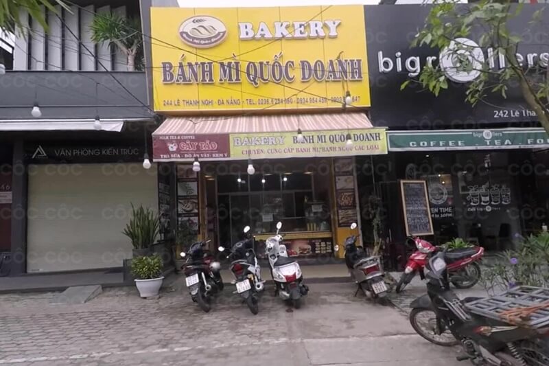 Tiệm bánh mì Đà Nẵng